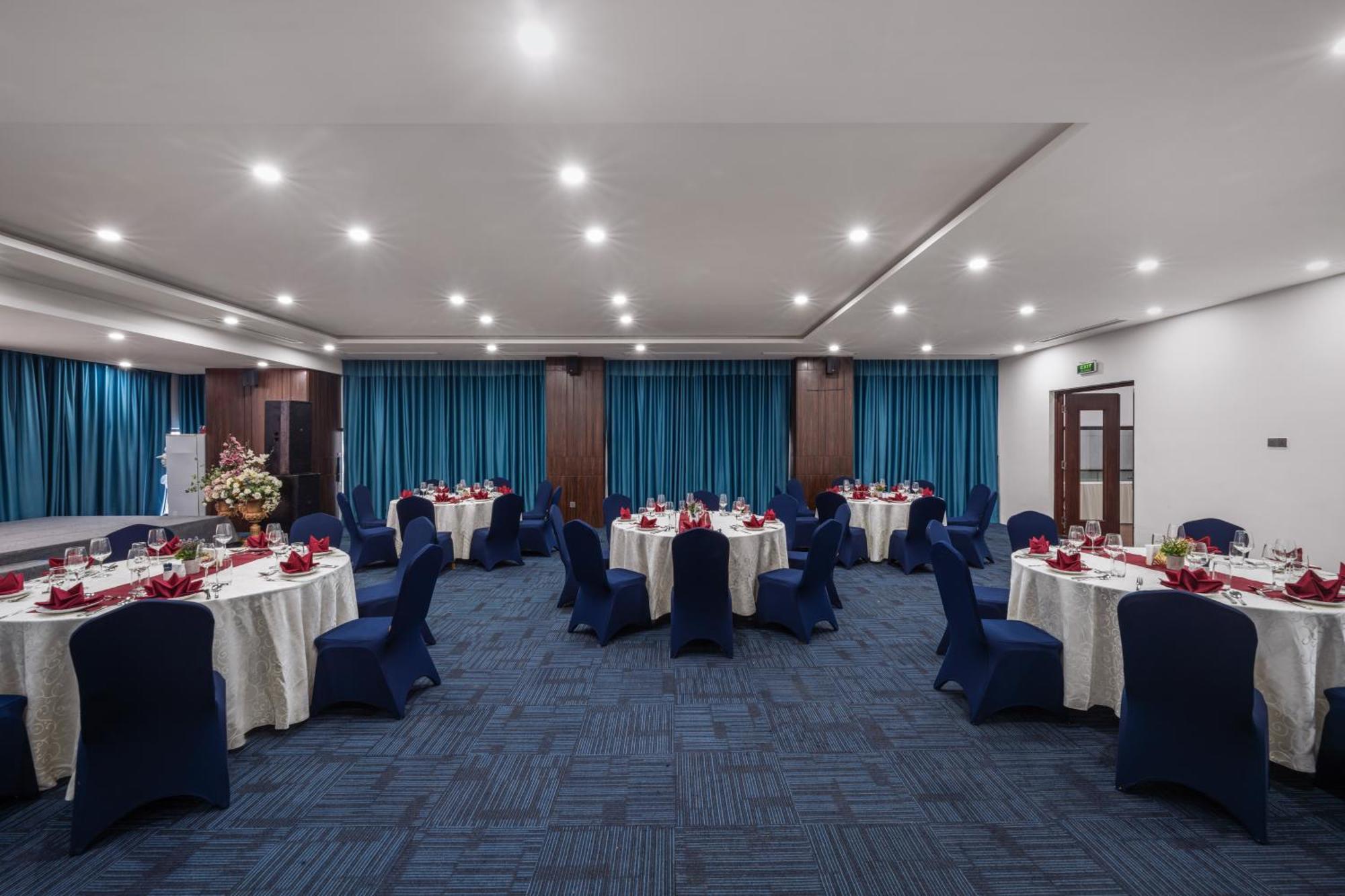 Canvas Danang Beach Hotel Luaran gambar