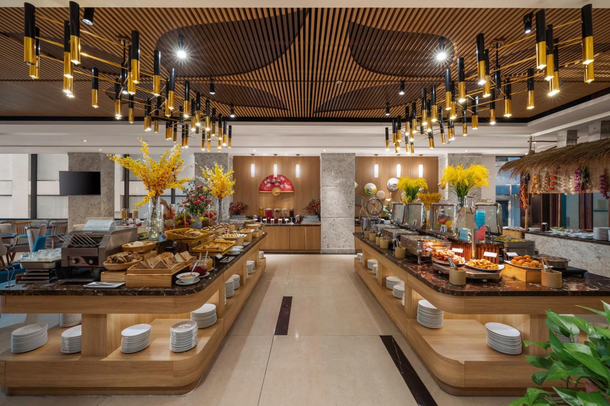 Canvas Danang Beach Hotel Luaran gambar