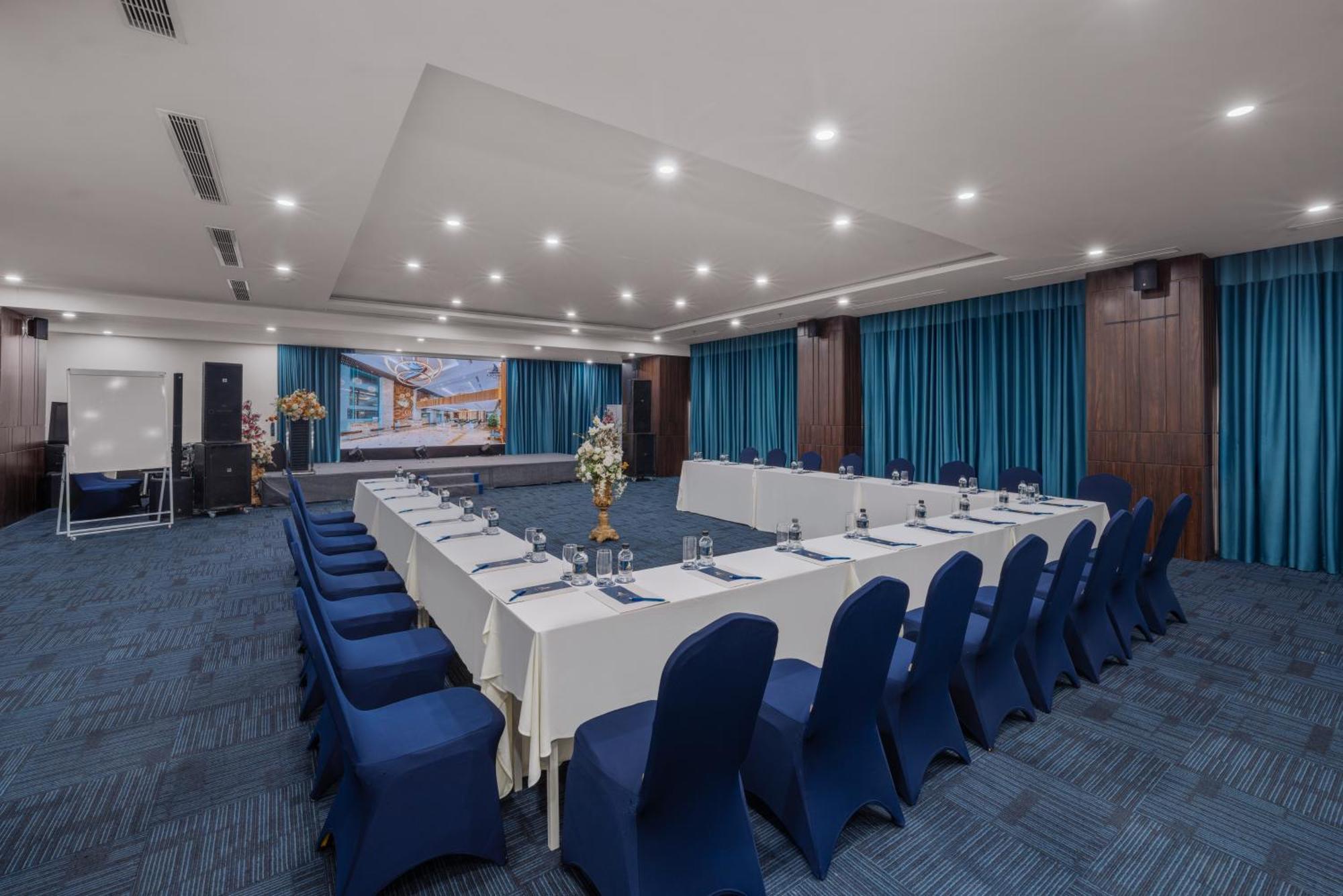 Canvas Danang Beach Hotel Luaran gambar