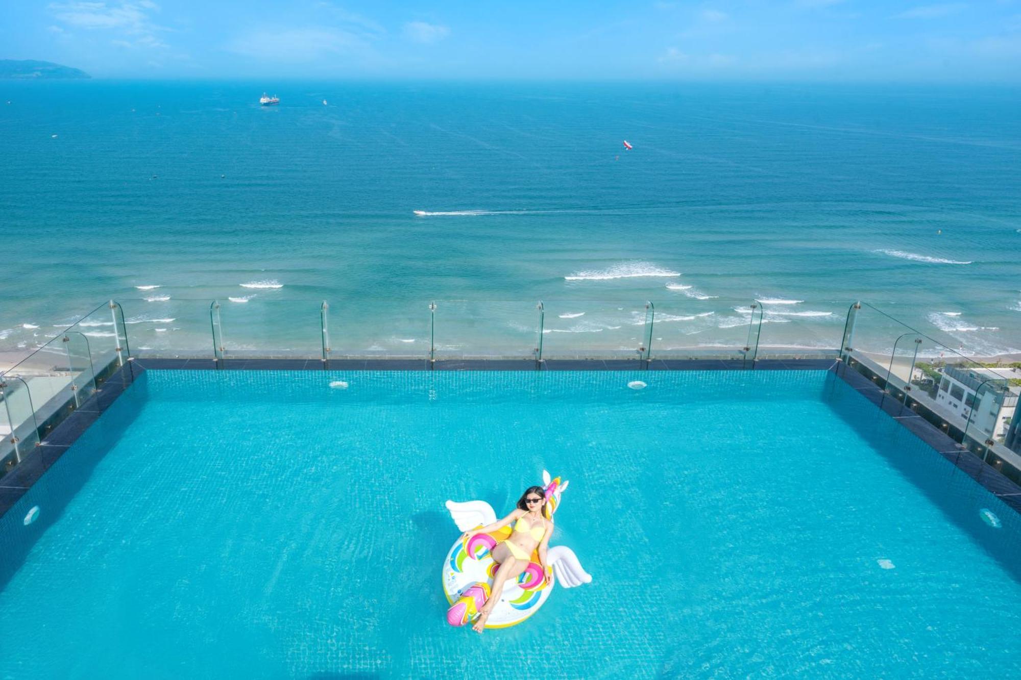 Canvas Danang Beach Hotel Luaran gambar